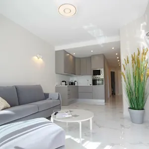  Apartment Luxury In First Line With Pool Spain